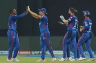 Rabada(L) bowled well on his return to the side. (Image Courtesy: IPLT20.com)
